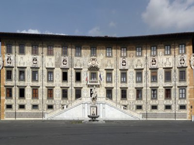 Palazzo della Carovana, Pisa, Italy (© Lucarelli @ Wikimedia)